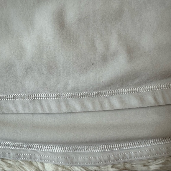 Lululemon Sculpt Women's White Tank Top Size: 6 - Picture 4 of 8